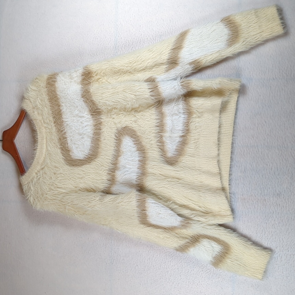 STORIA Womens Cream Fuzzy Oversized Extra Long Sleeves Cozy Sweater Size L